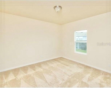 2103 Candlenut Circle - Photo Thumbnail 11