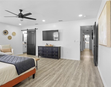 2540 Albany Drive - Photo Thumbnail 57