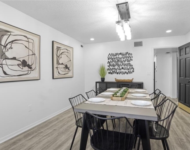 2540 Albany Drive - Photo Thumbnail 19