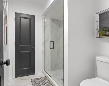 2540 Albany Drive - Photo Thumbnail 32