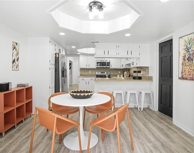 2540 Albany Drive - Photo Thumbnail 30