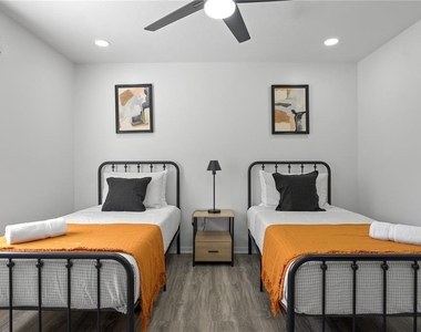 2540 Albany Drive - Photo Thumbnail 42