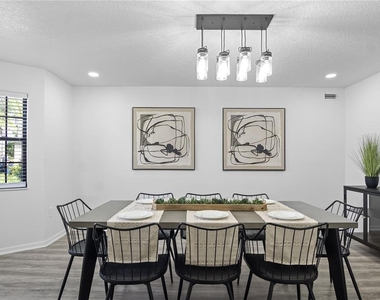 2540 Albany Drive - Photo Thumbnail 18