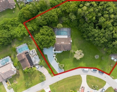 2540 Albany Drive - Photo Thumbnail 6