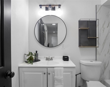 2540 Albany Drive - Photo Thumbnail 40