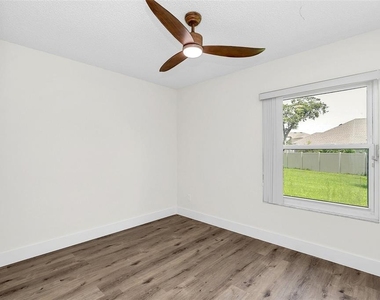 600 Casa Park Court M - Photo Thumbnail 14
