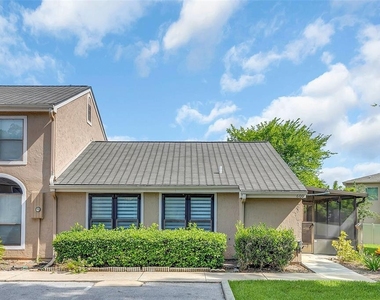 600 Casa Park Court M - Photo Thumbnail 1