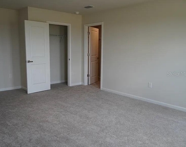 2748 Ginger Lane - Photo Thumbnail 15