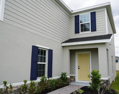 2748 Ginger Lane - Photo Thumbnail 3