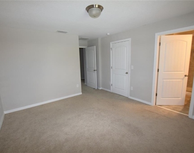 16097 Pebble Bluff Loop - Photo Thumbnail 28