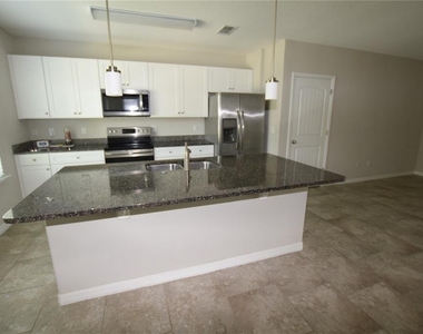 16097 Pebble Bluff Loop - Photo Thumbnail 7