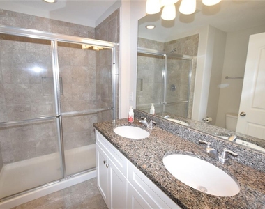 16097 Pebble Bluff Loop - Photo Thumbnail 29