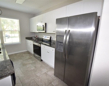 16097 Pebble Bluff Loop - Photo Thumbnail 9
