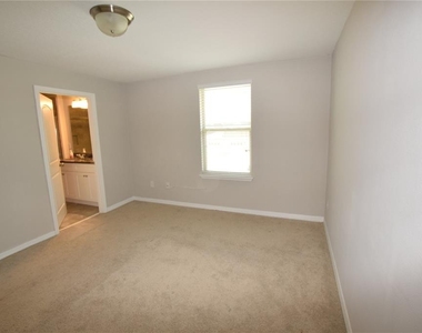 16097 Pebble Bluff Loop - Photo Thumbnail 27