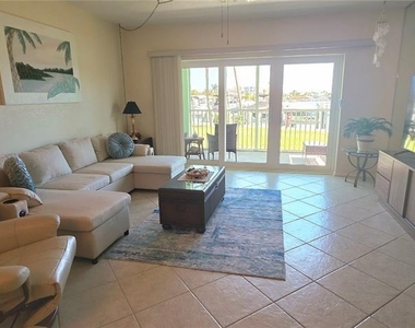 400 64th Avenue - Photo Thumbnail 20