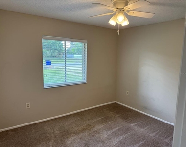 10039 Massey Street - Photo Thumbnail 5