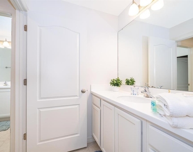 664 Benoi Drive - Photo Thumbnail 10