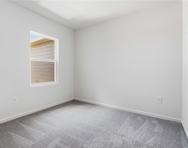 3143 Kurtz Terrace - Photo Thumbnail 16