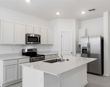 3143 Kurtz Terrace - Photo Thumbnail 2