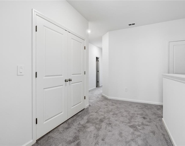 3143 Kurtz Terrace - Photo Thumbnail 15