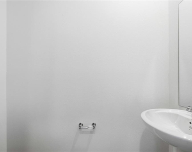 3143 Kurtz Terrace - Photo Thumbnail 5