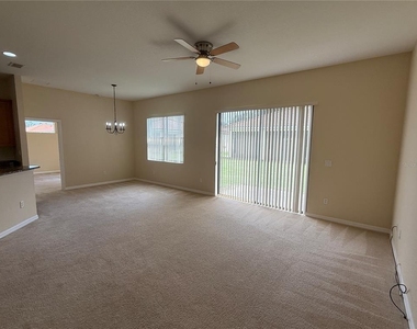 439 Caraway Drive - Photo Thumbnail 6