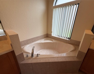 439 Caraway Drive - Photo Thumbnail 25