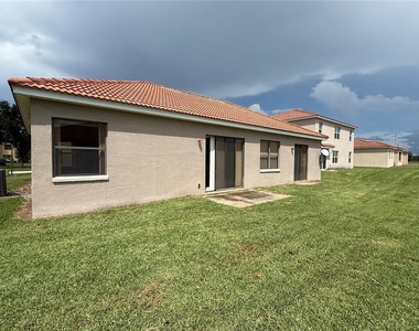 439 Caraway Drive - Photo Thumbnail 2
