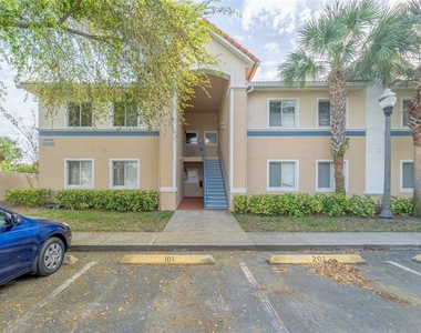 13232 Galicia Street - Photo Thumbnail 3