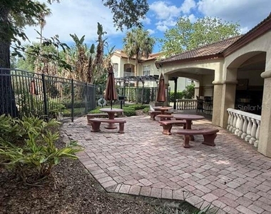 832 Camargo Way - Photo Thumbnail 34