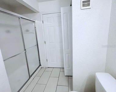 832 Camargo Way - Photo Thumbnail 17