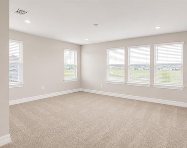 16628 Silver Brook Way - Photo Thumbnail 23