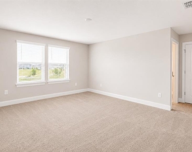 16628 Silver Brook Way - Photo Thumbnail 35