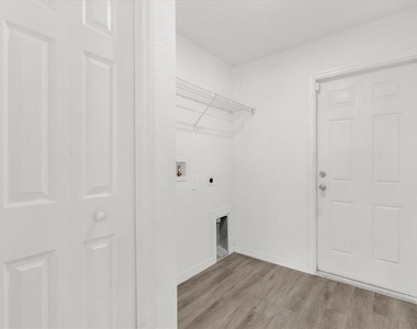 14923 Sw 66th Avenue Road - Photo Thumbnail 11