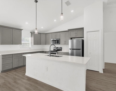 14923 Sw 66th Avenue Road - Photo Thumbnail 2