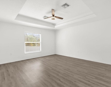 14923 Sw 66th Avenue Road - Photo Thumbnail 6