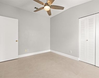 11218 Worley Avenue - Photo Thumbnail 33