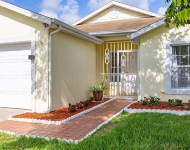 11218 Worley Avenue - Photo Thumbnail 2