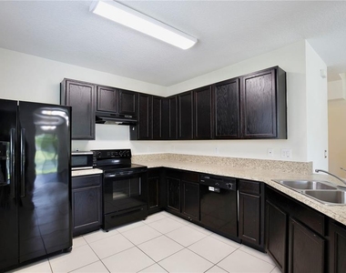 3520 Seneca Club Loop - Photo Thumbnail 2