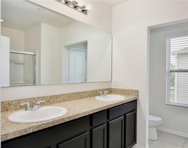 3520 Seneca Club Loop - Photo Thumbnail 11