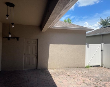 7283 Penkridge Lane - Photo Thumbnail 14