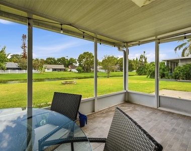 12118 Dickenson Lane - Photo Thumbnail 21