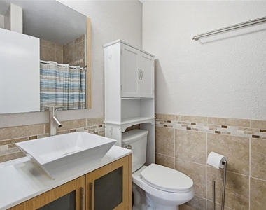 12118 Dickenson Lane - Photo Thumbnail 19