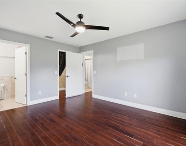 12118 Dickenson Lane - Photo Thumbnail 17