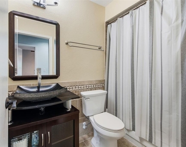 12118 Dickenson Lane - Photo Thumbnail 13