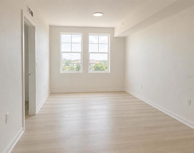 5587 Millenia Park Boulevard - Photo Thumbnail 12