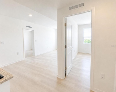 5587 Millenia Park Boulevard - Photo Thumbnail 6