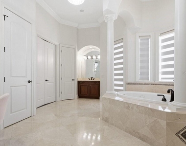 11051 Coniston Way - Photo Thumbnail 22