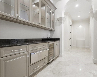 11051 Coniston Way - Photo Thumbnail 8