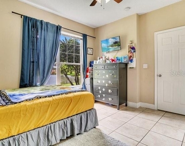 3702 Palm Desert Lane - Photo Thumbnail 9